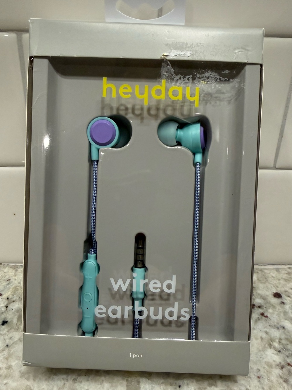 3/$15* heyday Teal and Purple Wired Earbuds NWT